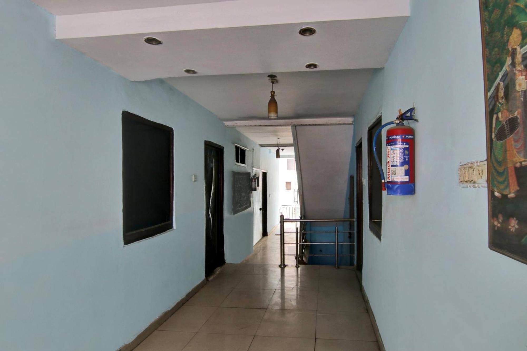 Oyo Flagship 81167 Hotel Swagat Dx New Delhi Exteriör bild
